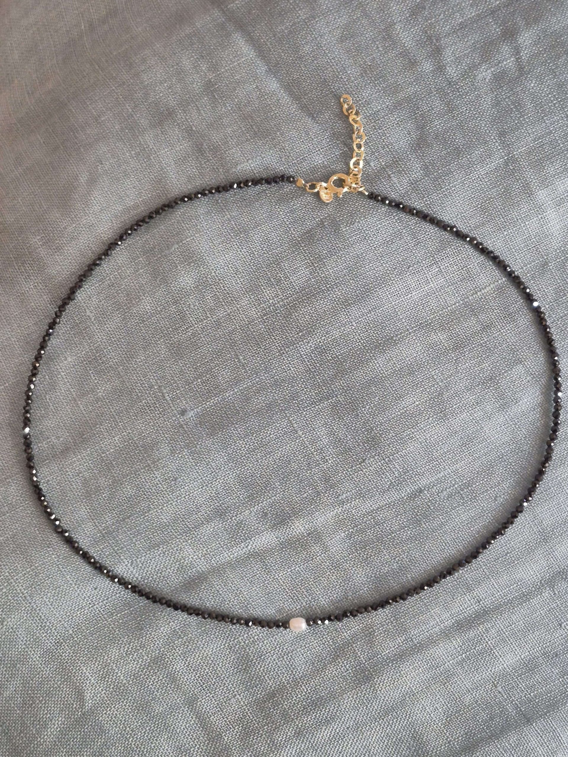 Collana Chicco Di Riso - Pietre Nere - immagine 2
