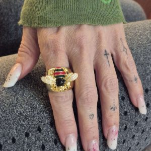 Candy Bee